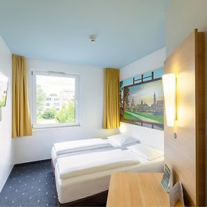Zimmer mit zwei Einzelbetten