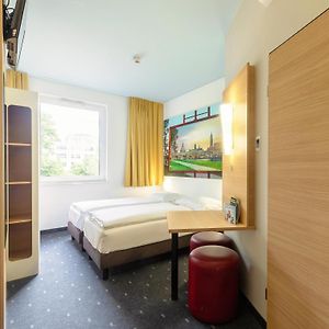 Dreibettzimmer